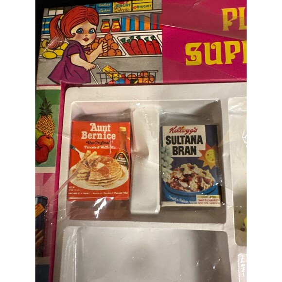 Vintage Play Time Supermarket Grocery Toy Set - Picture 2 of 6